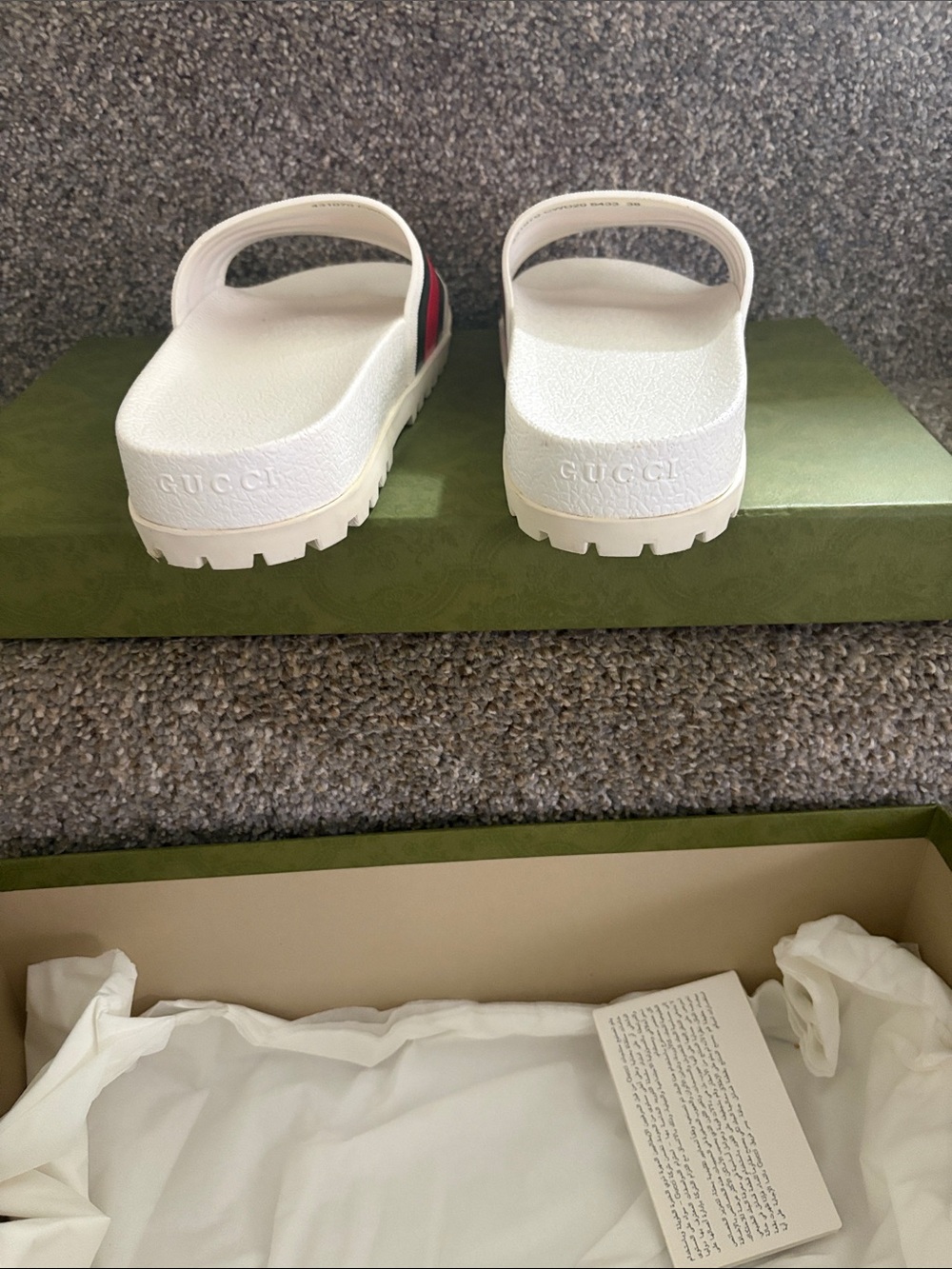 Men's Accessories Subcategory Classification - Picture 3 of 7